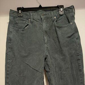 Green American Eagle Corduroy Super Stretch Mom Jeans Pants, size 12